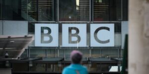 BBC News is relaunching the service in Romanian after almost two decades of absence