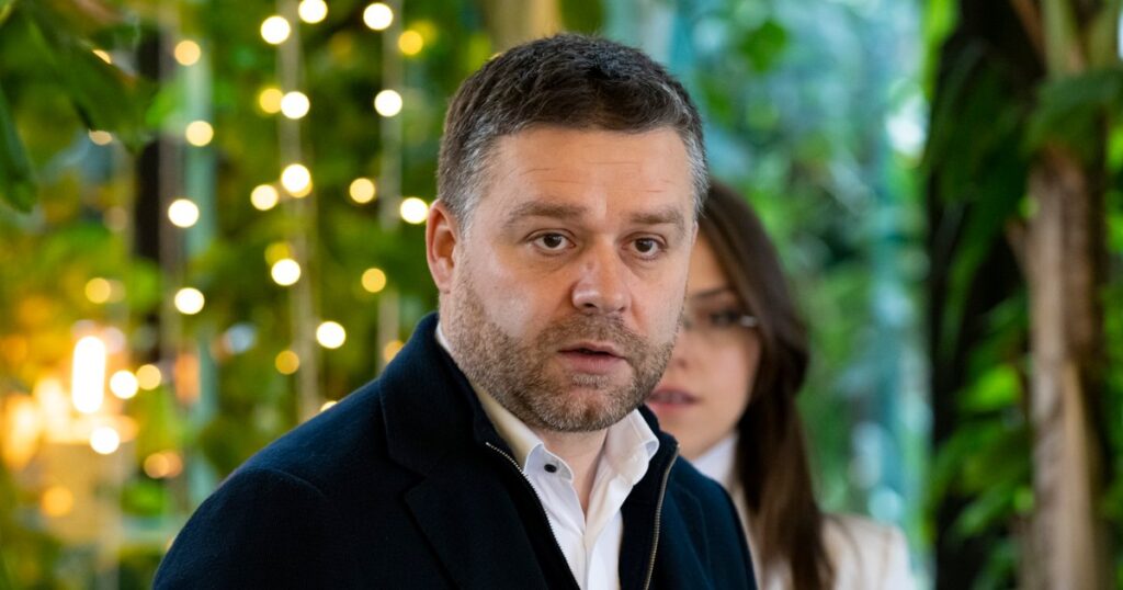 Ciucu wants the PNL to "get rid of PSD-ism". "He contaminated us in the last years against our will. No one forced us"