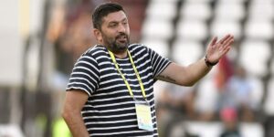 FCSB got their coach from TV. He was a colleague on the set with the president Mihai Stoica