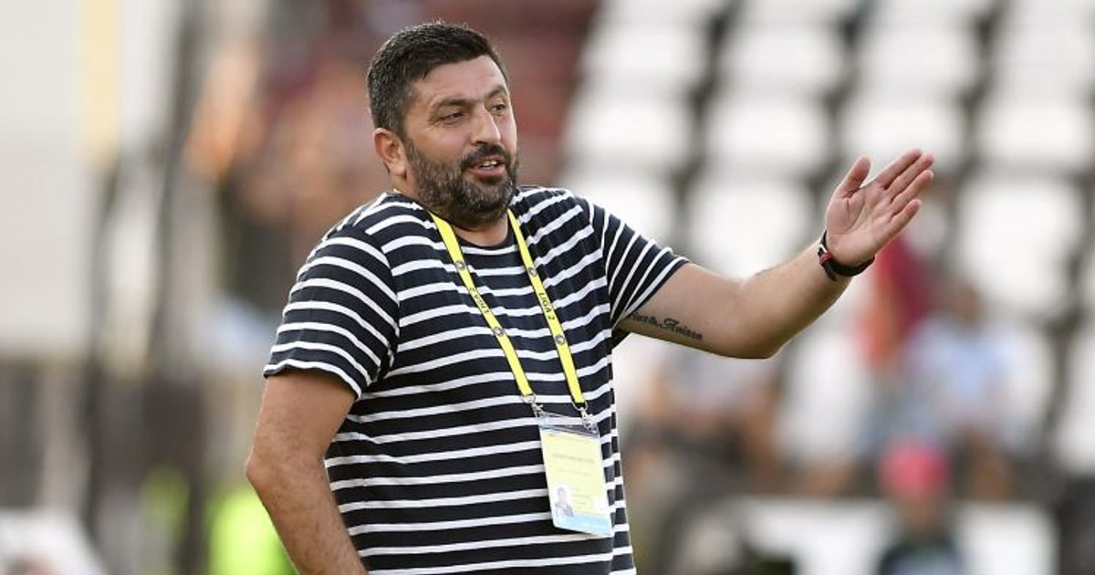 FCSB got their coach from TV. He was a colleague on the set with the president Mihai Stoica