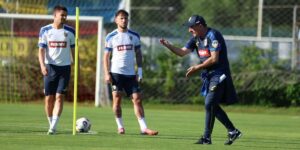 Hagi officially started his second term at the national team. The “King” is “whipping” the tricolors in Mogoșoaia