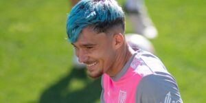 Rayo Vallecano fans, victims of the scam. Andrei Rațiu contributed financially to fulfill their dream before the Conference League final