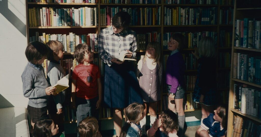 Tenure 2026. Education expert warns future teachers: "High tone is a huge source of stress for children"