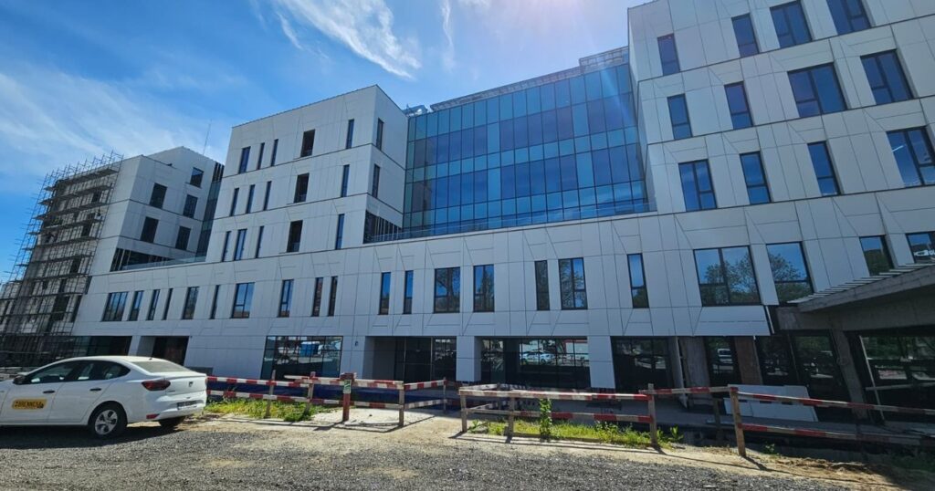 The Center for Diagnosis, Treatment and Research of Tuberculosis "Marius Nasta" will be completed in August Announcement of the District 4 City Hall