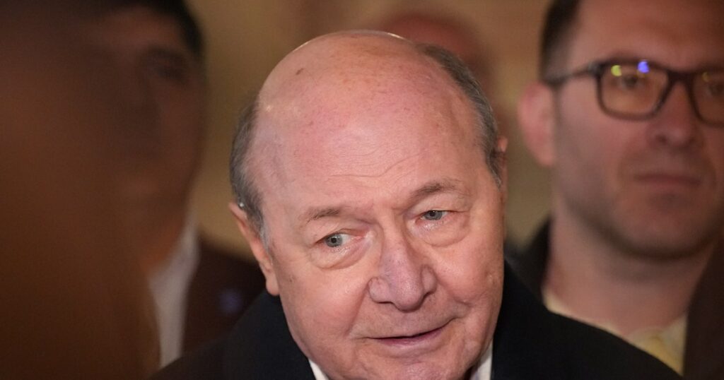 Traian Băsescu, new jabs at Ilie Bolojan: "a kind of Messiah"