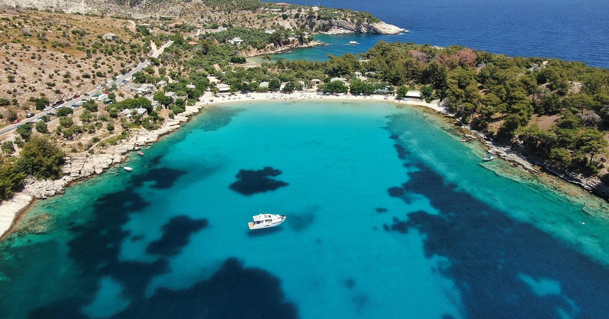 Vacation in Greece or Romania? How much did five Romanians pay for a fish and seafood meal in Thassos