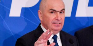 Video Bolojan calls for an urgent inventory of all PNRR projects in Romania: “We will organize a meeting tomorrow with the prefects, and on Monday with all the mayors”
