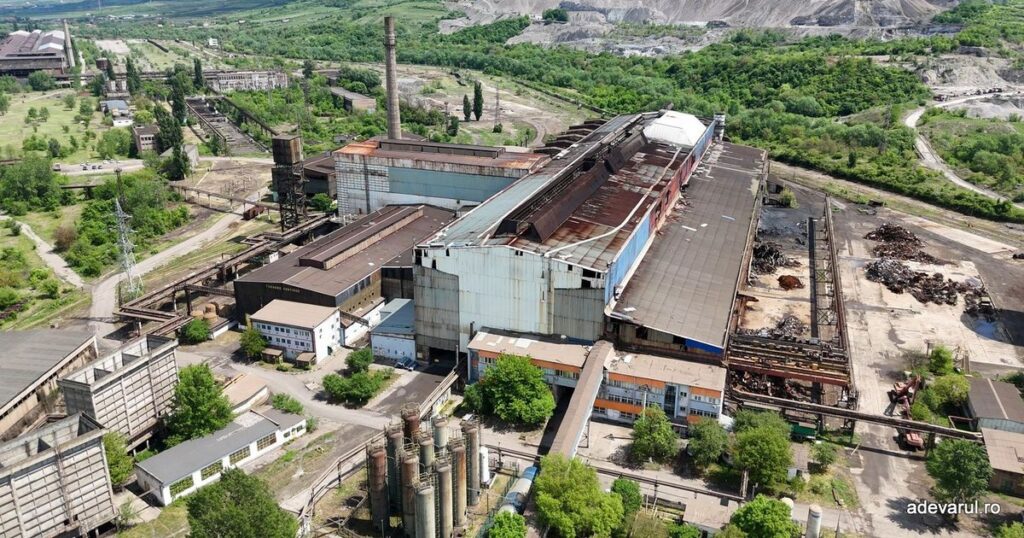 Video The former steel mill in Hunedoara, prepared for a new beginning. The "jungle" around the plant is gradually disappearing