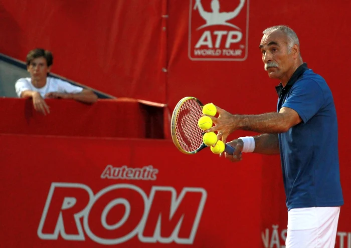 Mansour Bahrami frequently participates in demonstration matches (Photo: Marian Burlacu)