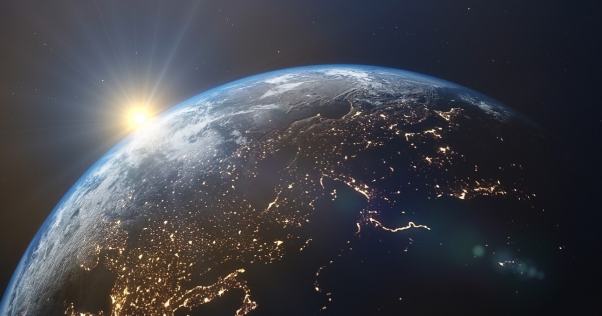 A mysterious pulse crosses the Earth every 26 seconds. Scientists cannot explain the phenomenon. What are the assumptions?