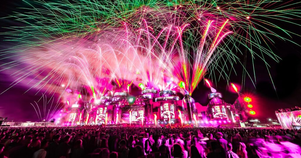 Beach, Please! enters the last month of preparations before the gates of the 2026 anniversary edition open