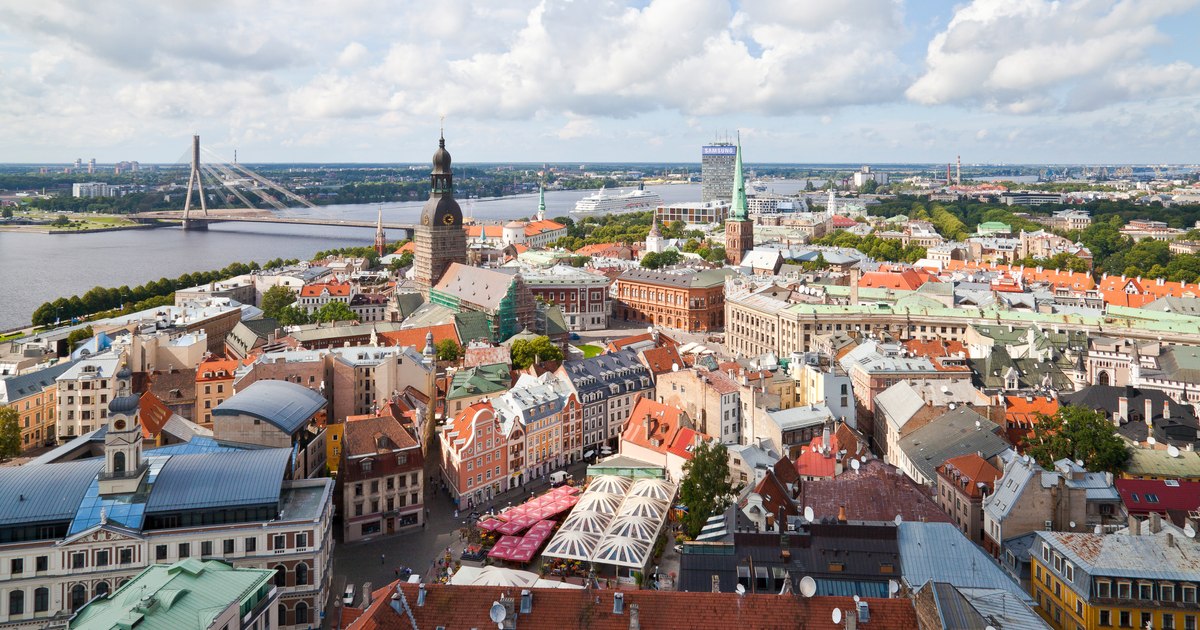 Dream destinations in Europe for almost any budget. Fairytale cities and UNESCO sites for a few tens of euros per day