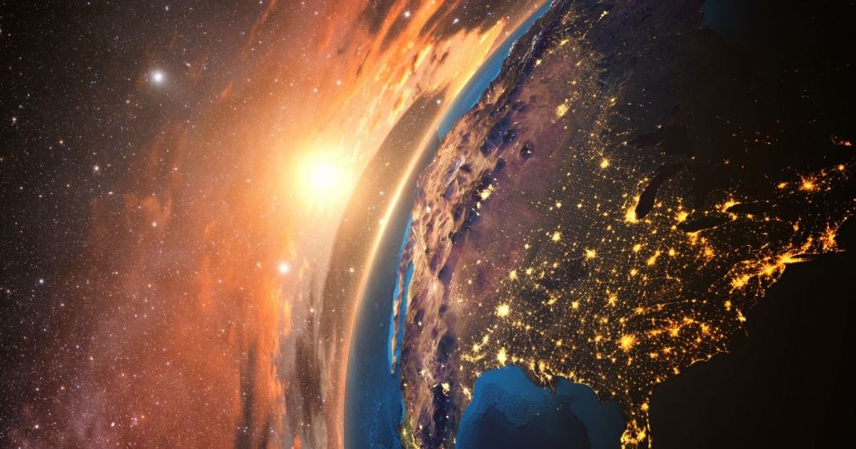 Life after the death of the Sun: the unexpected scenario in which the Earth survives