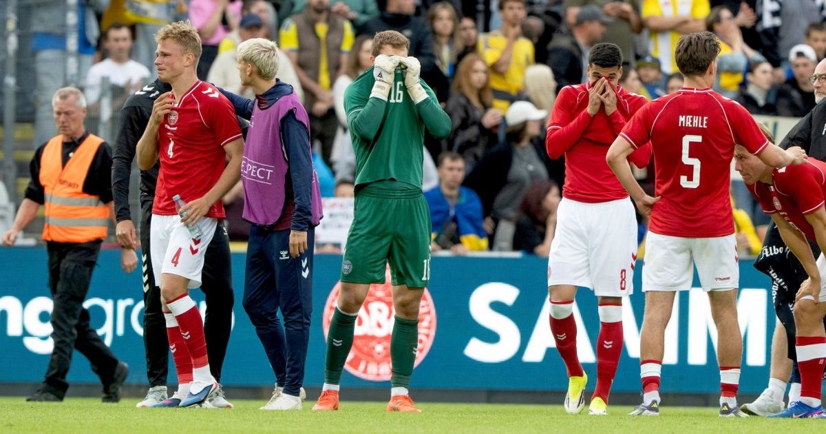 Moments of horror on the field! Christian Eriksen collapsed during the Denmark-Ukraine friendly