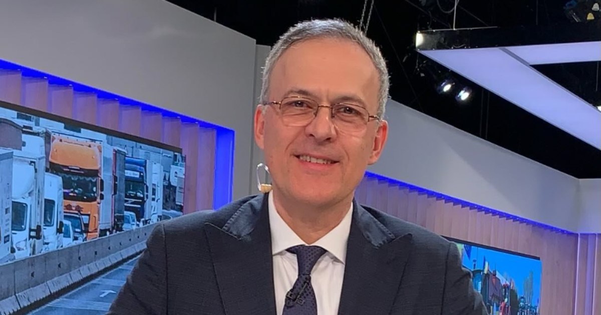 Răzvan Dumitrescu leaves Antena 3 CNN after 16 years: "I remain in the media and I will always be with you, but in a different way"