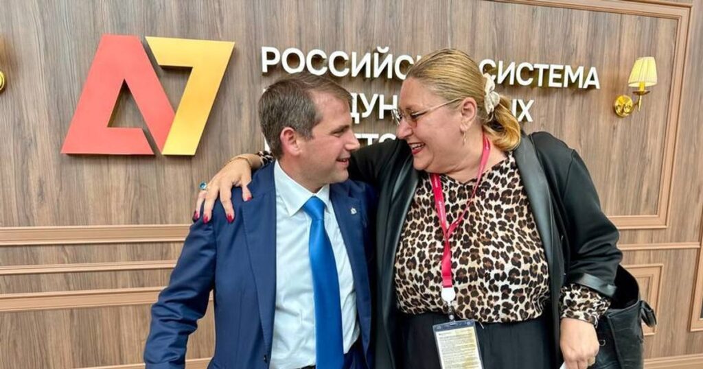 Soșoacă and Ilan Şor, surprise appearance in Saint Petersburg. The fugitive oligarch calls her "the future president of free Romania"