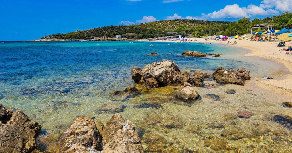 Top 10 most beautiful islands in mainland Greece