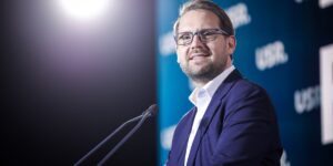 USR reconfirmed Dominic Fritz as the head of the party after the lost trial with ANI