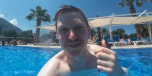Video He went to the cheapest all-inclusive in Turkey and got a huge surprise: “The reality shocked me. I woke up with a slight food poisoning”