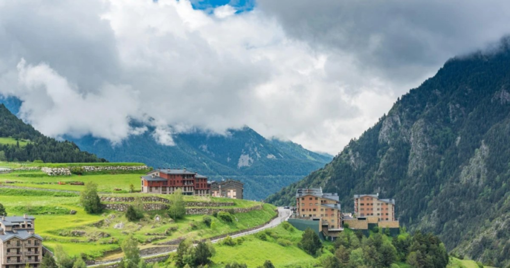 Video The hidden destination in Europe that surprises more and more tourists: alpine villages and landscapes like in Switzerland, but without crowds