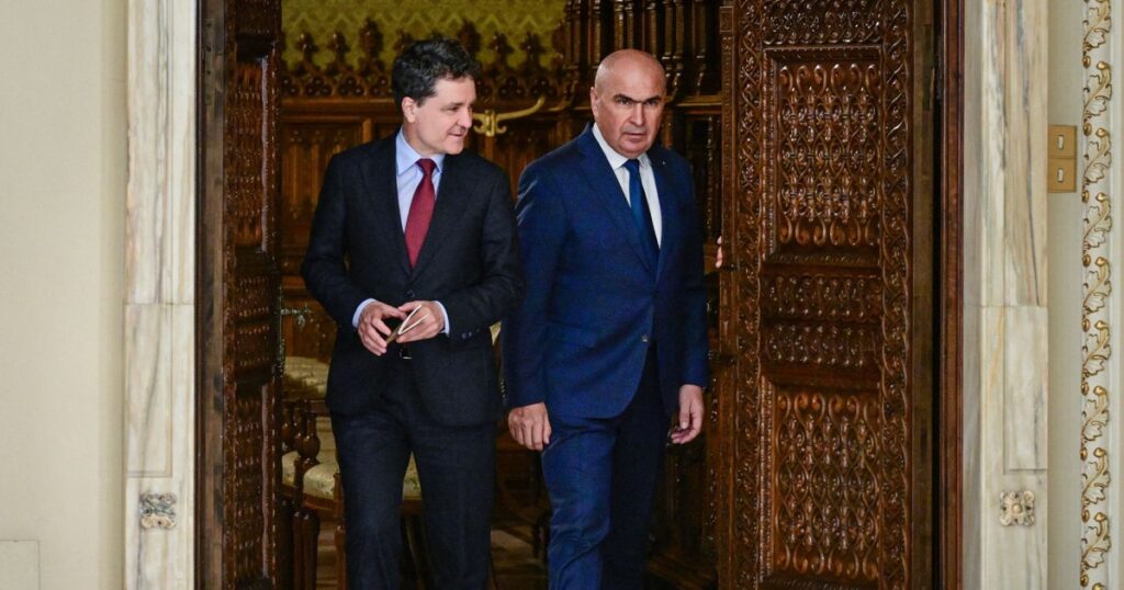 What decision Nicușor Dan should never have taken: "When he gave up the threat of the anticipated, he became a prey to the parties"