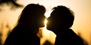What men think is romantic, but many women say is not at all