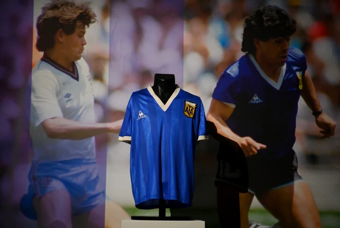The shirt worn by Maradona against the English in 1986 (Photo: EPAImages)