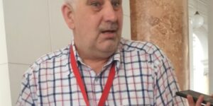 A resident of Brasov has sued PNL, USR and UDMR and demands the dissolution of the three parties. Who is the man who also intervened in the trials of Traian Băsescu