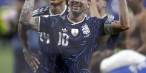 Argentina managed another comeback, Messi provided two assists