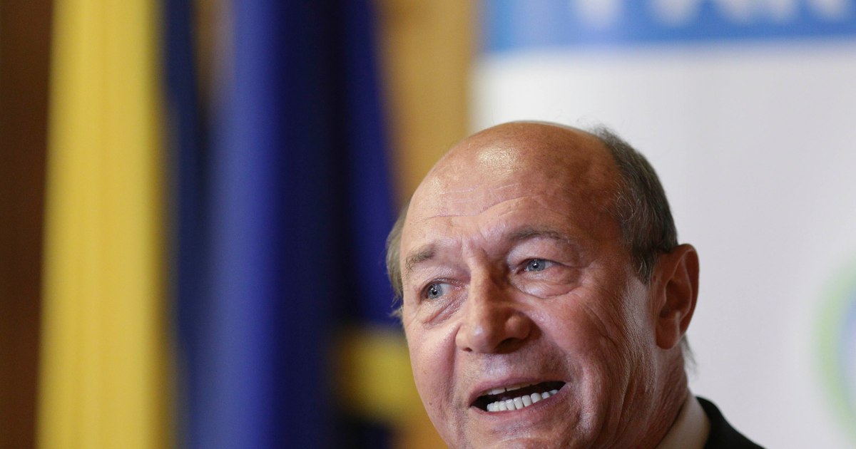 Băsescu, after the downing of the three drones: "We are close to a war situation. The test with the swarm is next"