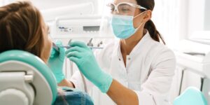 Huge competition in dental schools, although graduates can’t find work