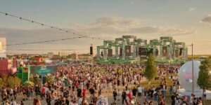 Photo The second day of the “Beach, Please!” festival: 134,000 participants and a spectacular show provided by Playboi Carti