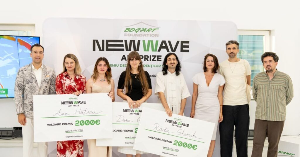 The Bog'Art Foundation awarded three students who created, for the NEW WAVE Art Prize, artworks inspired by the evolution of AI