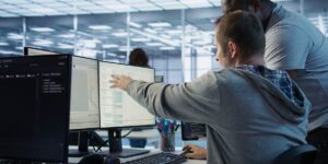 An IT giant is preparing new layoffs due to investments in AI. Hundreds of employees in Romania have already been made redundant