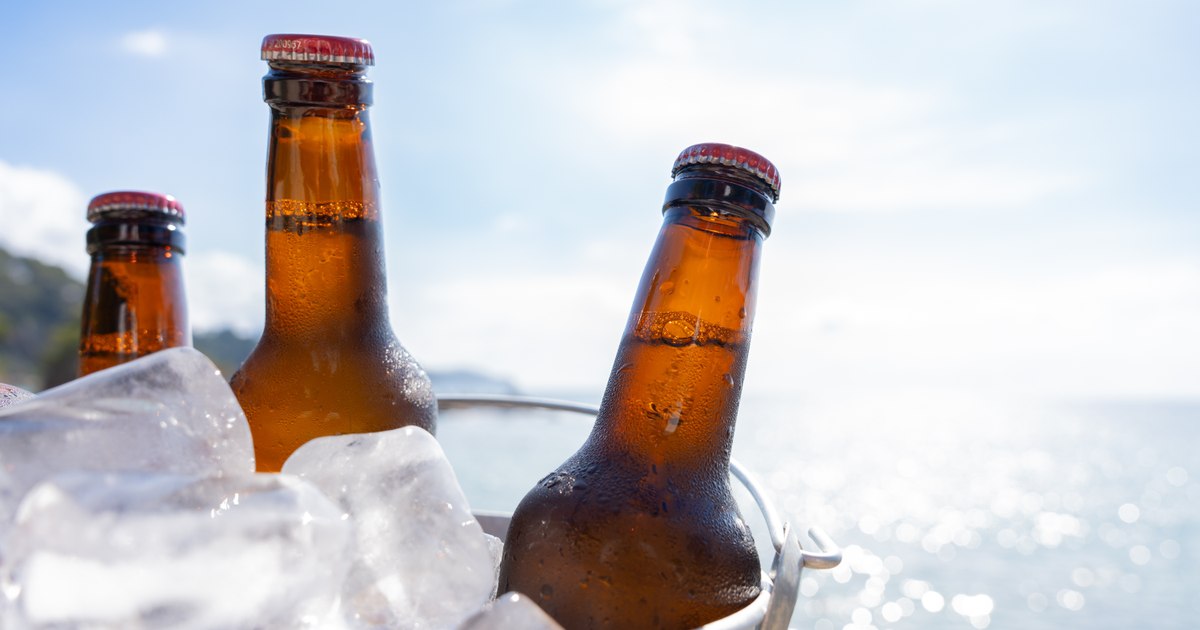 How much does a beer cost you on holiday? Cities with the highest and lowest prices