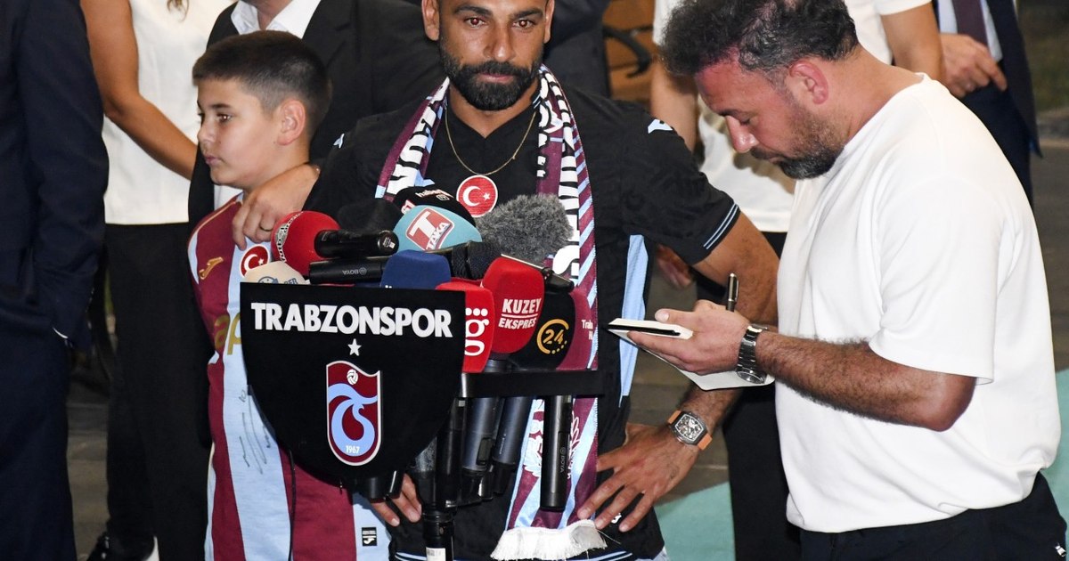 Mohamed Salah signed a contract for two championships with Trabzonspor