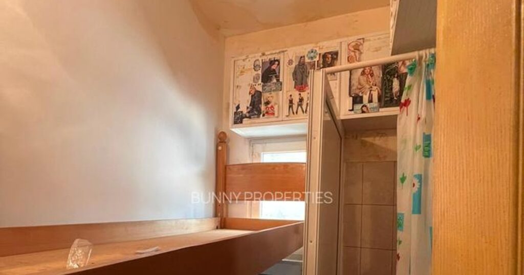 The smallest studio in Romania is for sale. It is less than 4 square meters and is located in the center of Bucharest